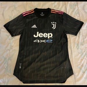 2021-22 Juventus Jersey Away Kit - Women’s Large